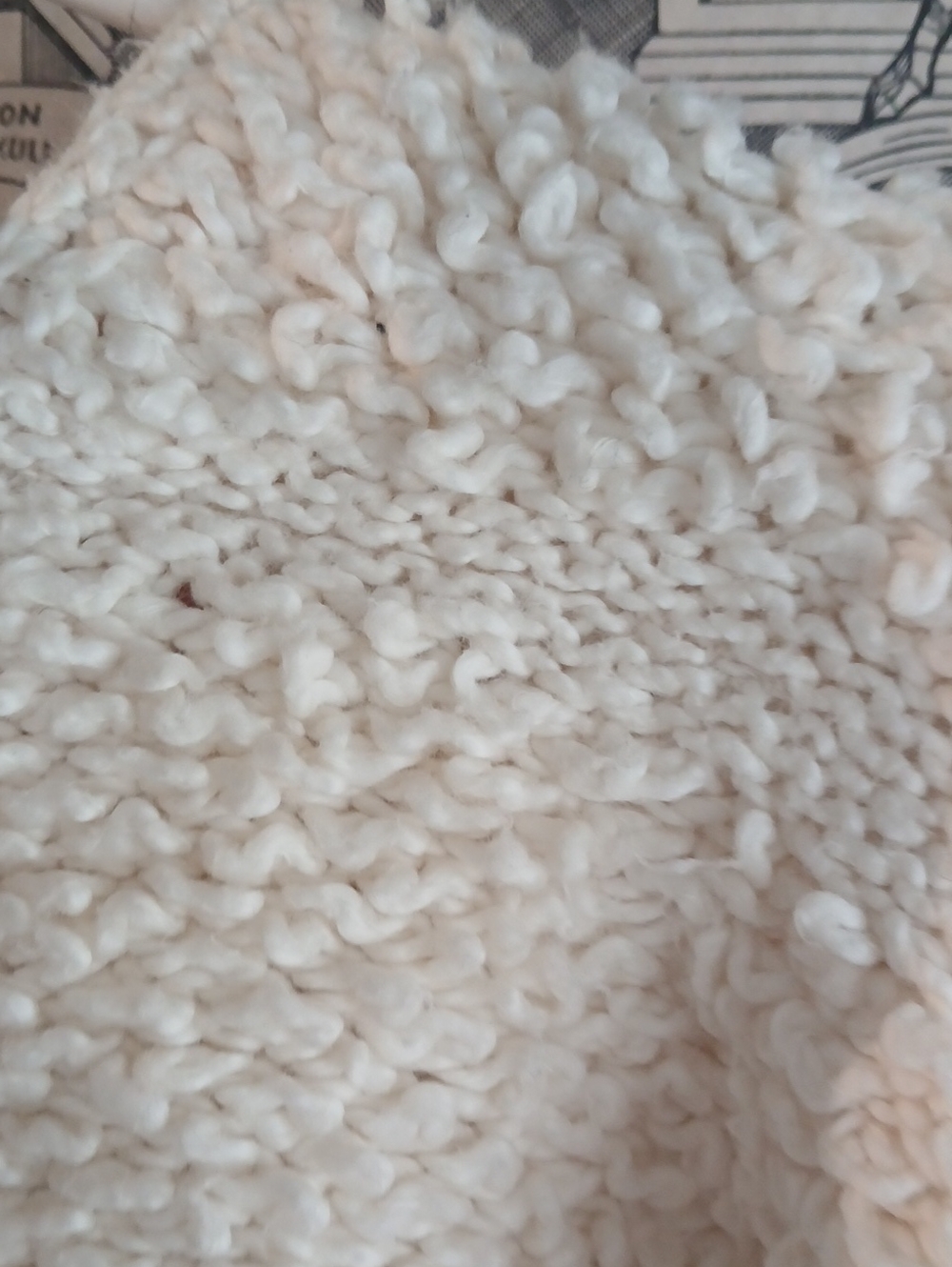 Wolhide Cropped Textured Top - Picture 7 of 9